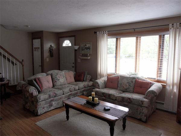 29 Harvest Road, Unit 29 Uxbridge, MA 01569 - Photo 9 of 22 Gallery Image 9