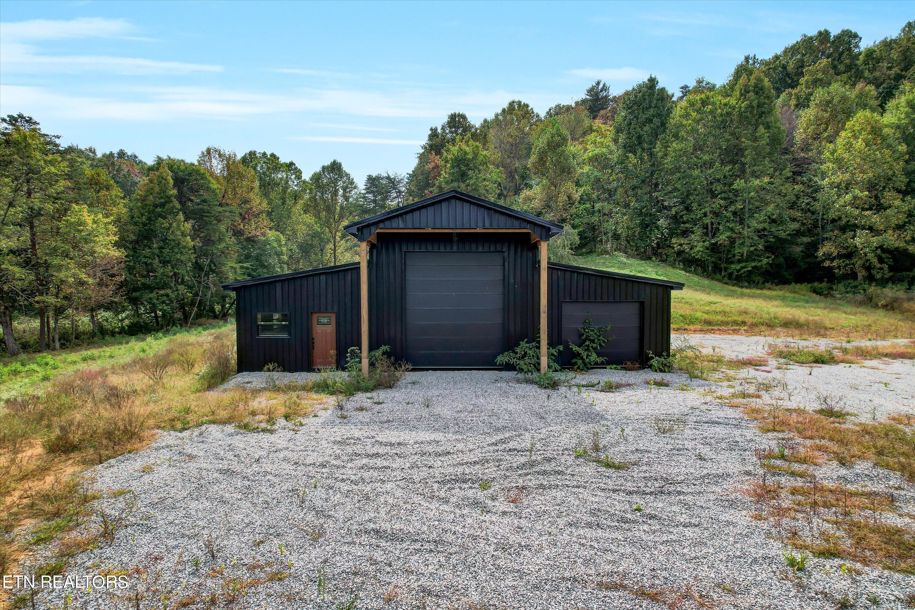148 Herbert Shannon Road Sunbright, TN 37872 - Photo 1 of 34 01-148 Herbert Shannon Rd-1