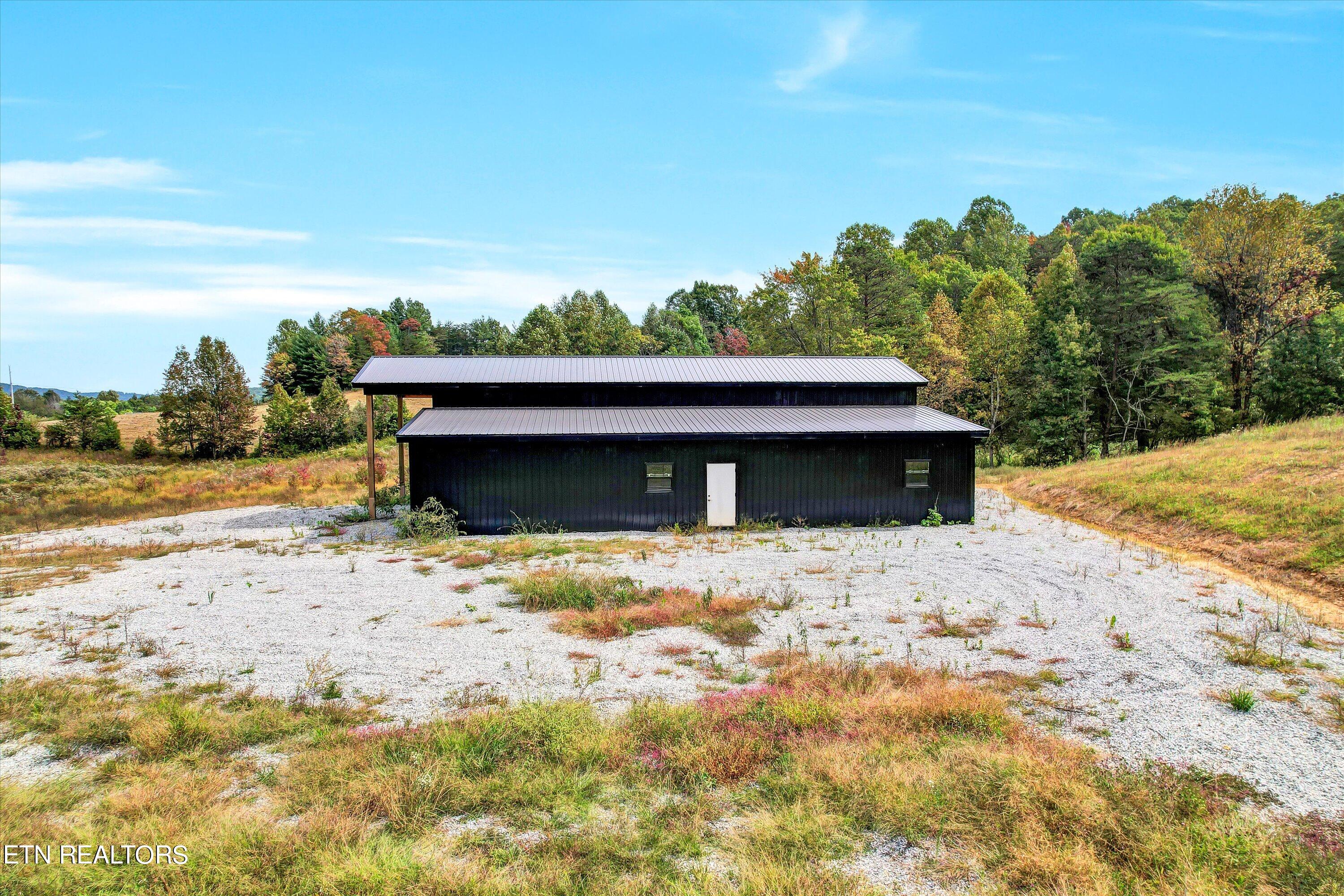 148 Herbert Shannon Road Sunbright, TN 37872 - Photo 11 of 34 11-148 Herbert Shannon Rd-11