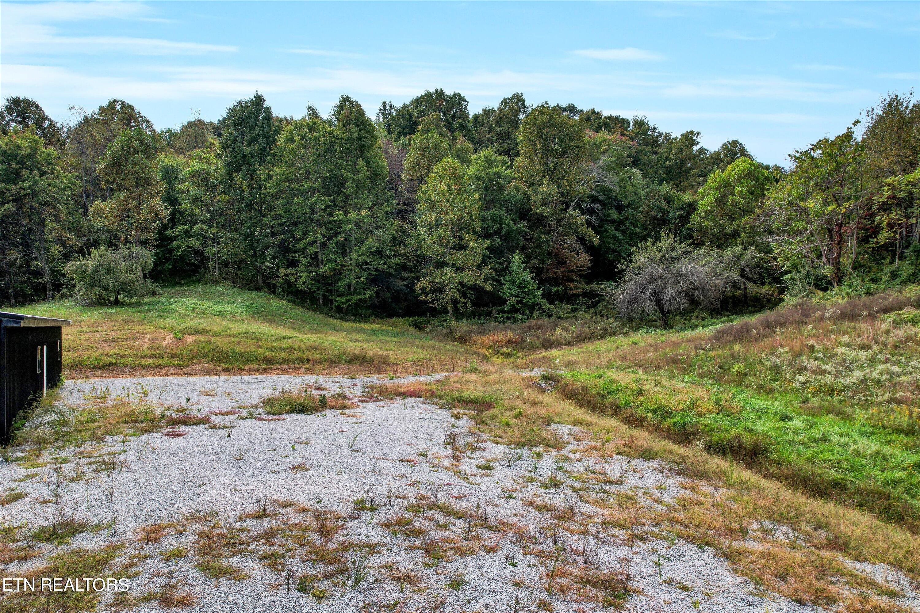 148 Herbert Shannon Road Sunbright, TN 37872 - Photo 18 of 34 18-148 Herbert Shannon Rd-18