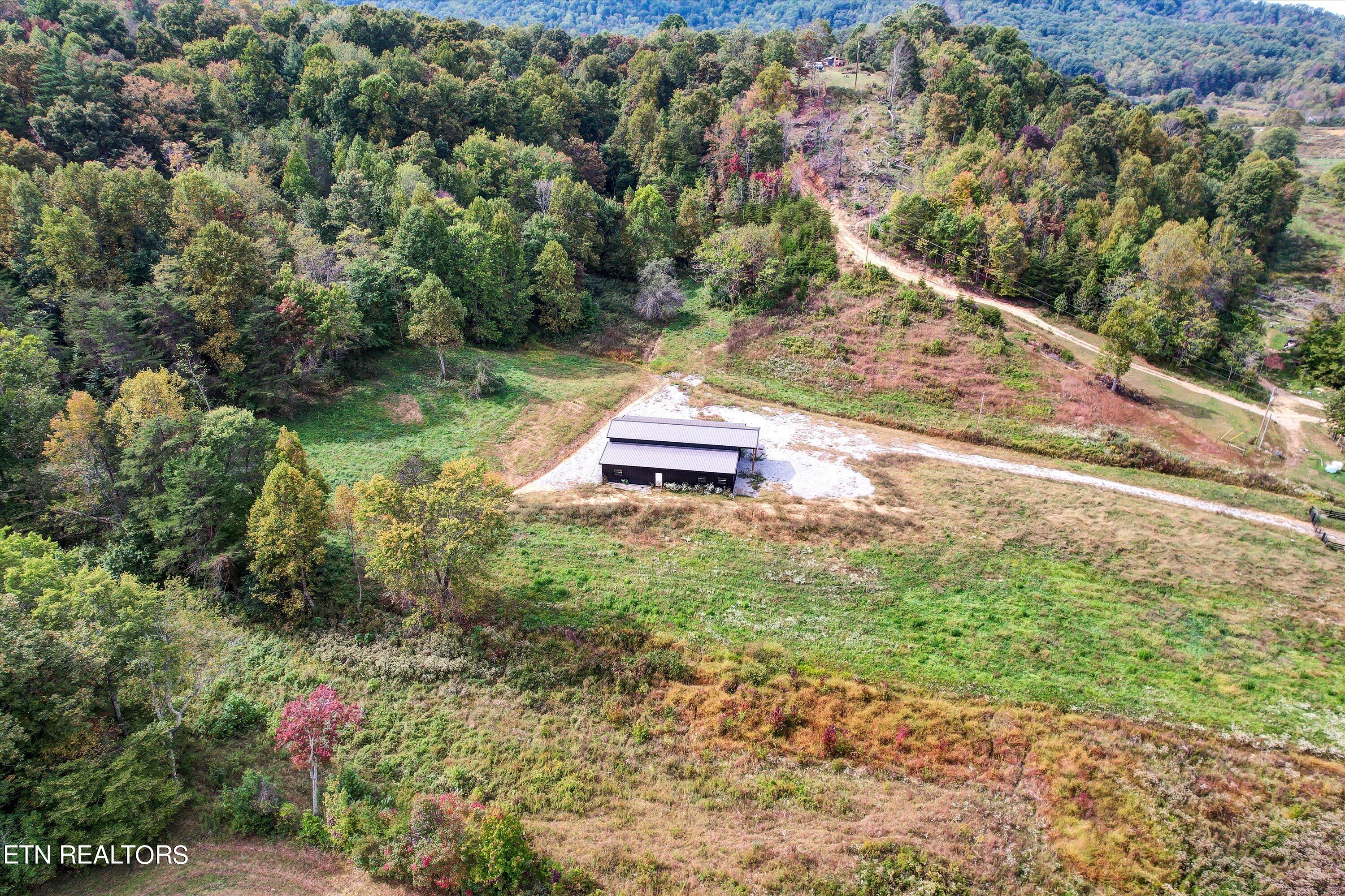 148 Herbert Shannon Road Sunbright, TN 37872 - Photo 20 of 34 20-148 Herbert Shannon Rd-20