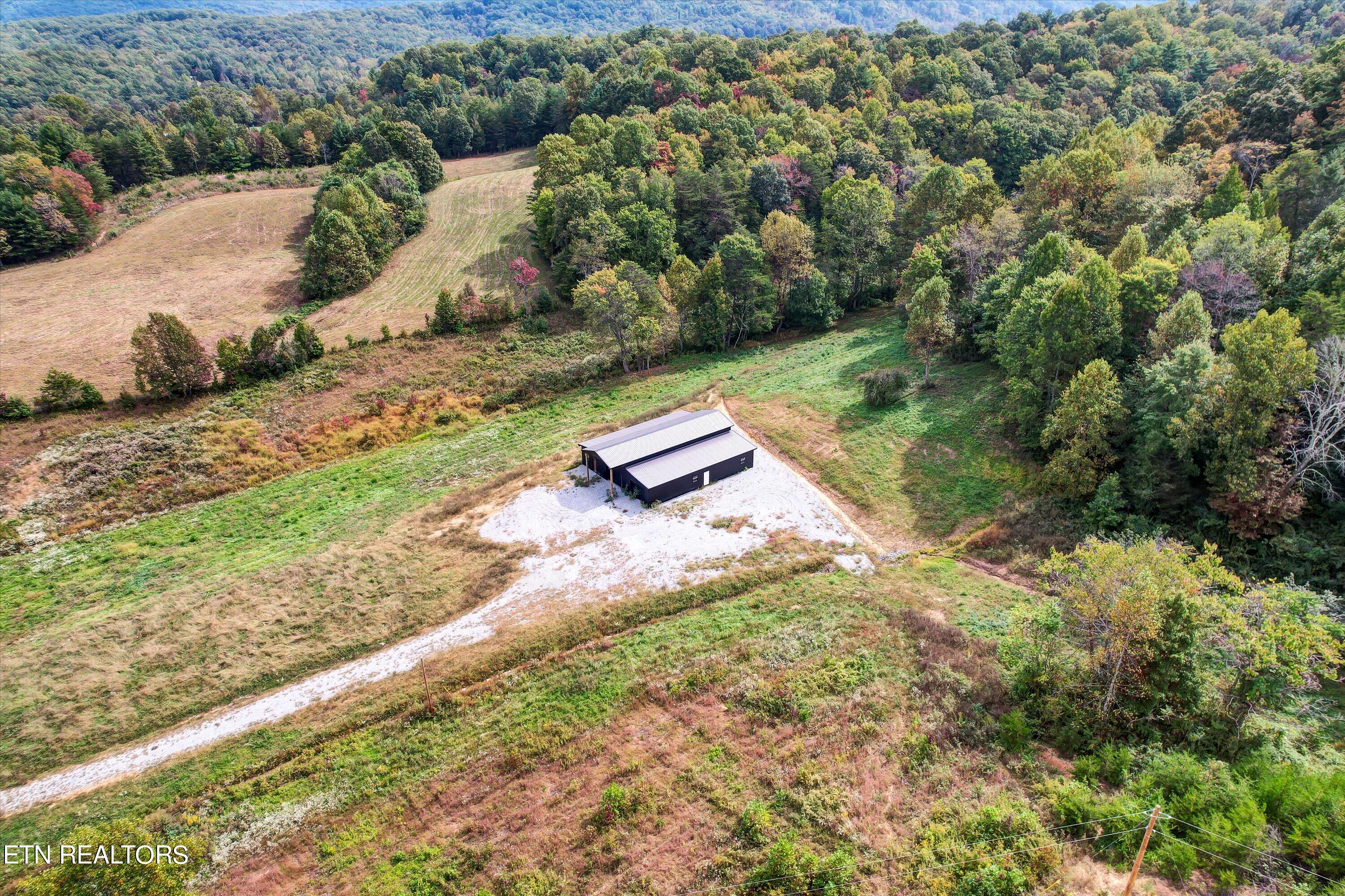 148 Herbert Shannon Road Sunbright, TN 37872 - Photo 24 of 34 24-148 Herbert Shannon Rd-24