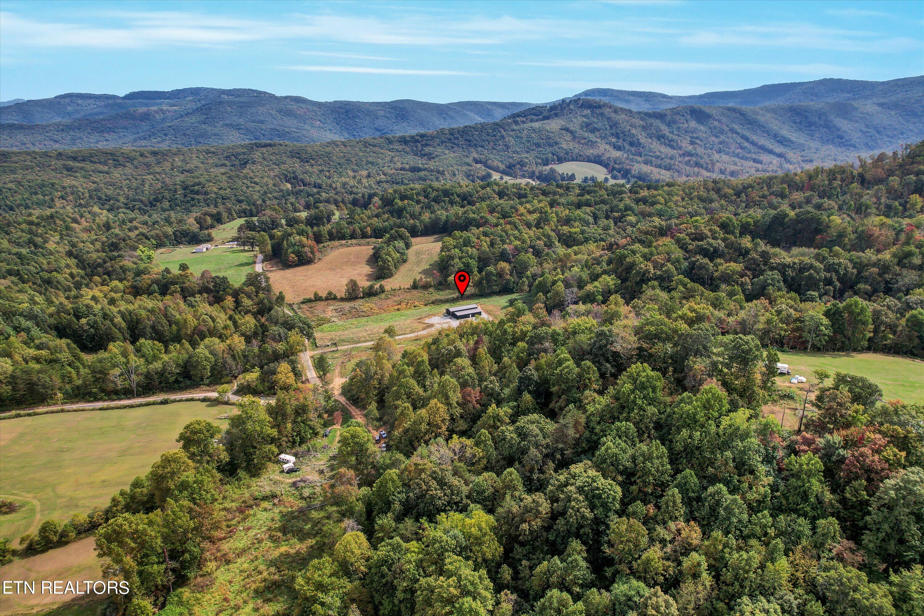 148 Herbert Shannon Road Sunbright, TN 37872 - Photo 30 of 34 33-148 Herbert Shannon Rd-33