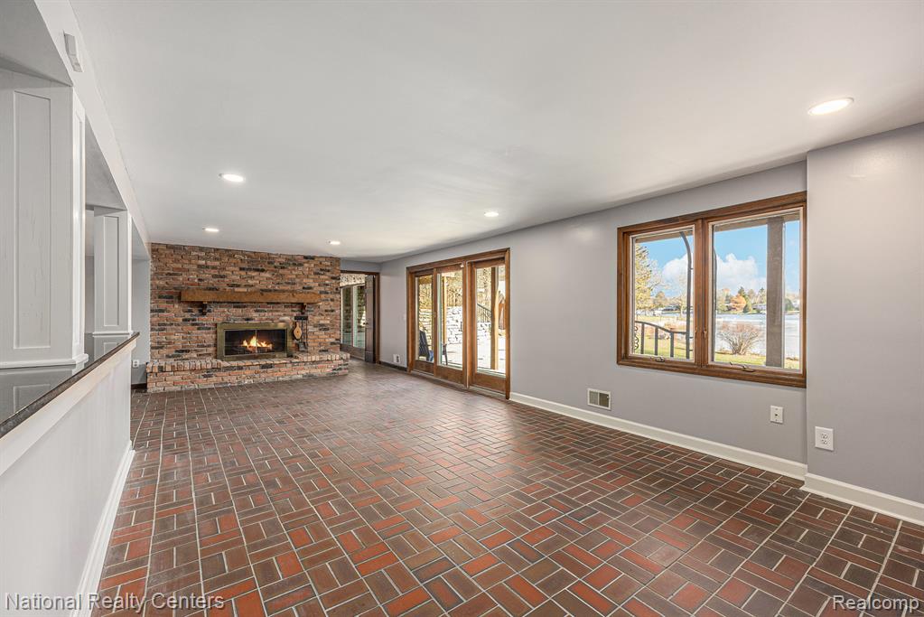 9494 Sashabaw Road Clarkston, MI 48348 - Photo 27 of 51
