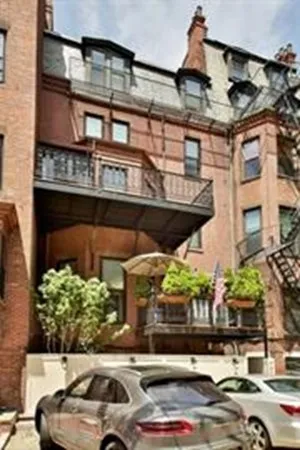 $6,900 | 365 Beacon Street, Unit 2, Boston, MA 02116