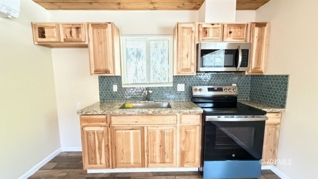 25161 Cedar Street Idyllwild, CA 92549 - Photo 7 of 16 Untitled