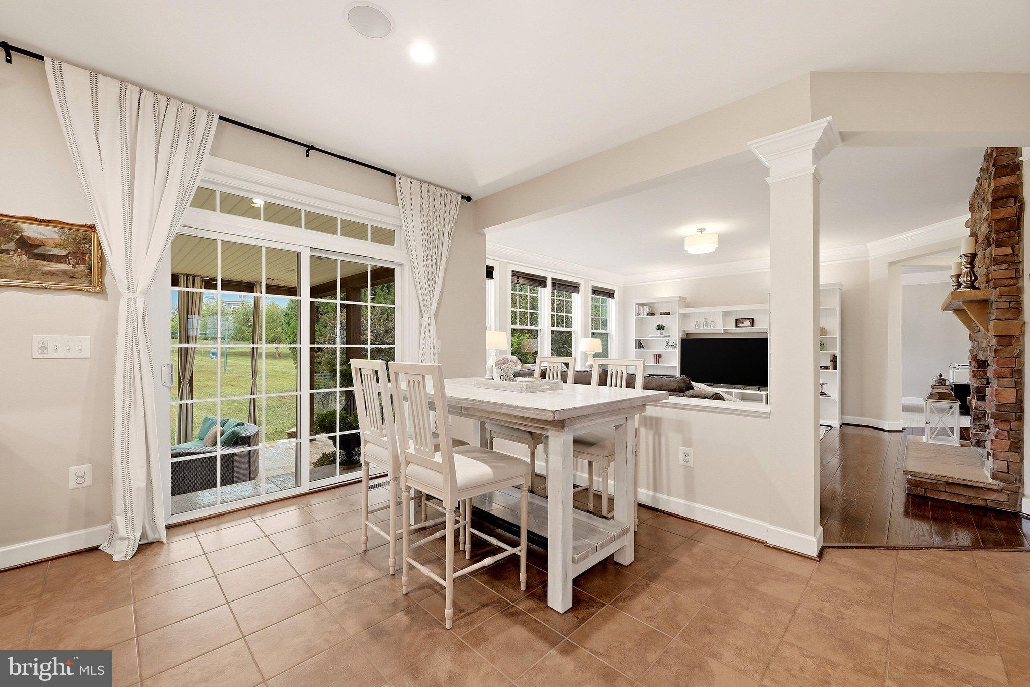 15547 Montresor Road Leesburg, VA 20176 - Photo 9 of 92 Breakfast area with doors to covered patio