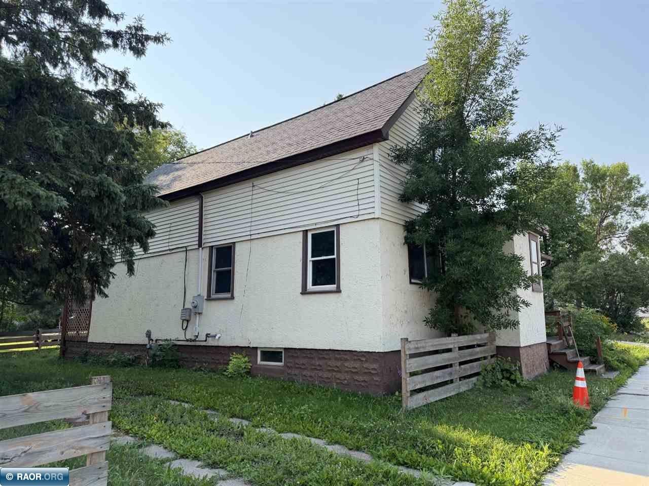 403 North 3rd Avenue Virginia, MN 55792 - Photo 2 of 20 Gallery Image 2