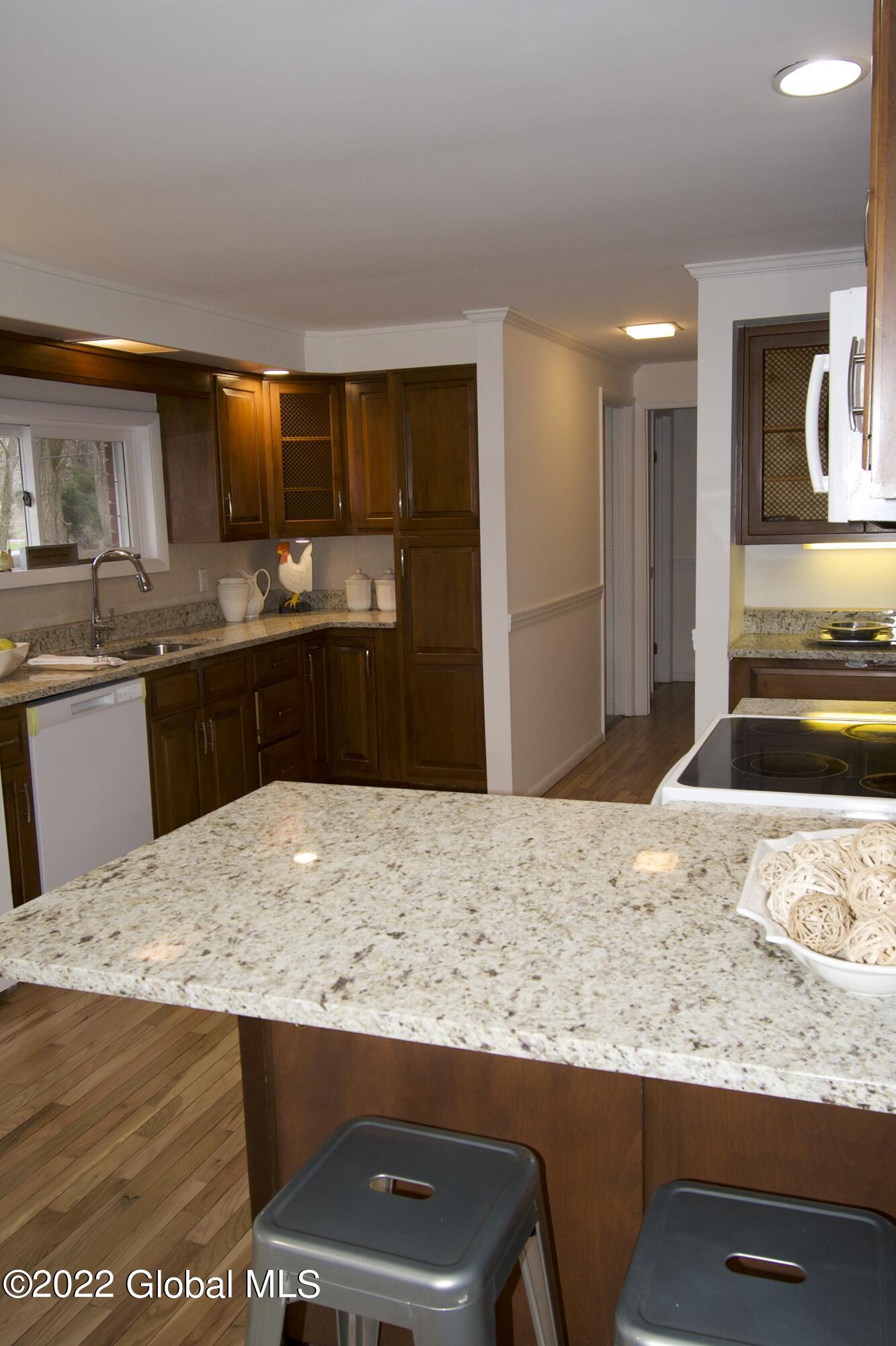 34 Smith Bridge Road Saratoga Springs, NY 12866 - Photo 3 of 38 34KitchenVertical