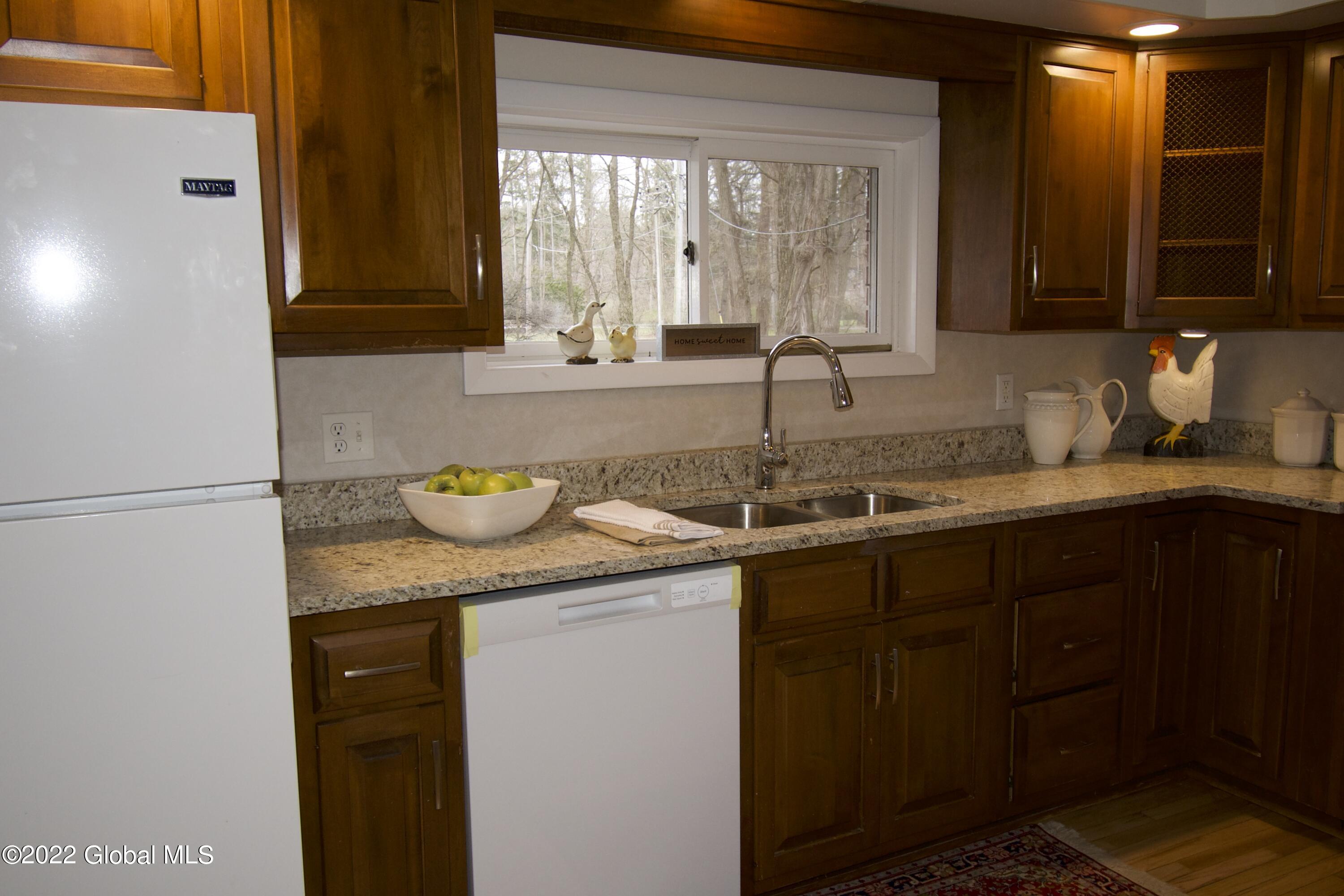 34 Smith Bridge Road Saratoga Springs, NY 12866 - Photo 7 of 38 34KitchenSink