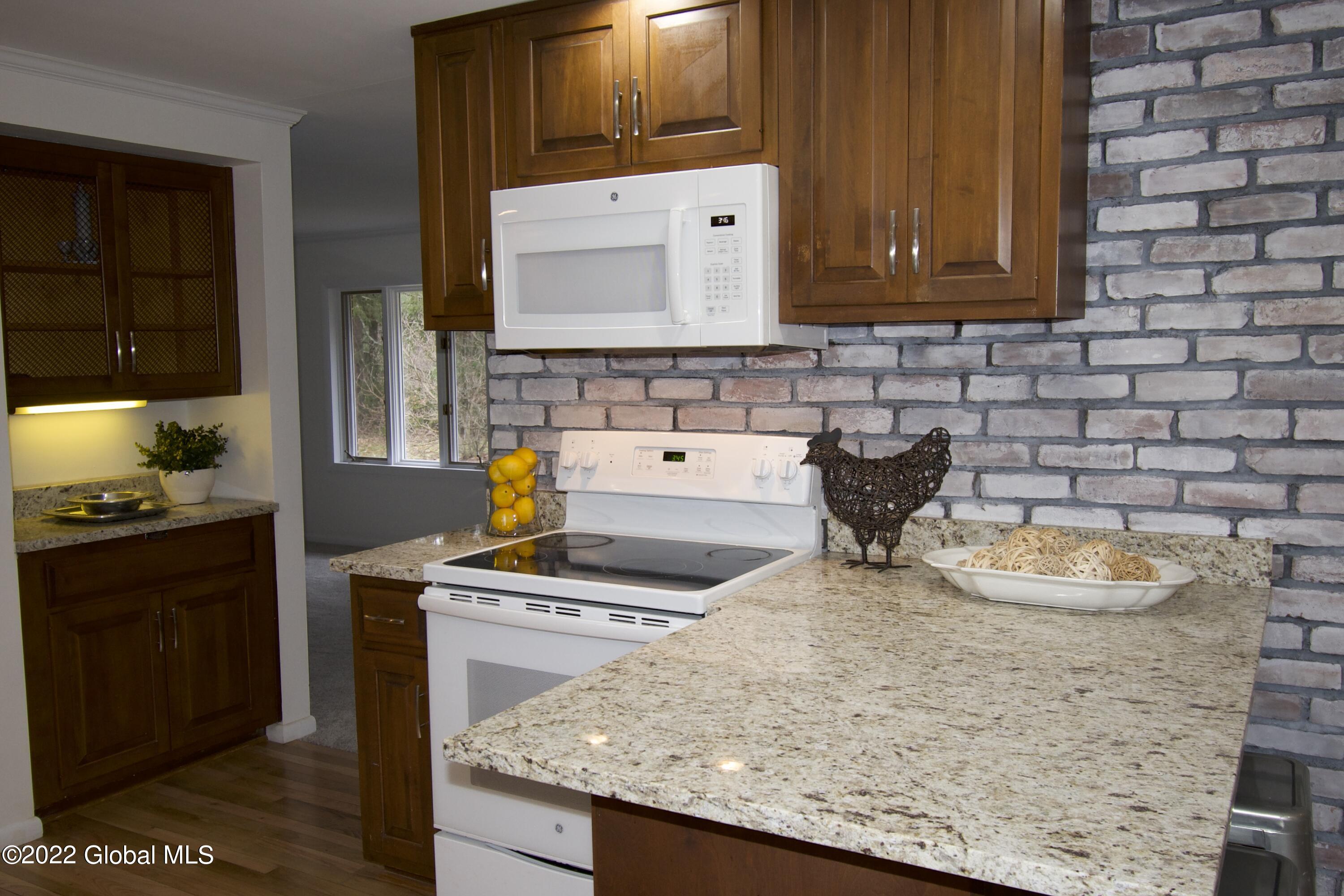 34 Smith Bridge Road Saratoga Springs, NY 12866 - Photo 8 of 38 34KitchenIslandBar