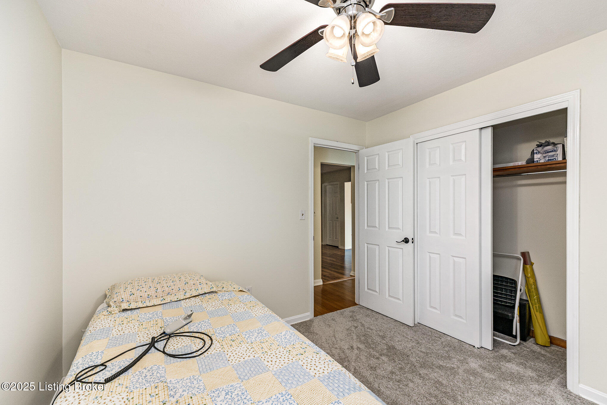 712 Palatka Road Louisville, KY 40214 - Photo 17 of 31 017_712_palatka_road39-edit_439