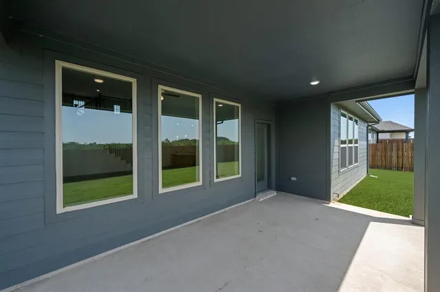 $489,990 | 2409 Rams Horn Drive, Waxahachie, TX 75167