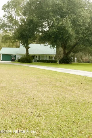 $1,975 | 15813 Butch Baine Drive, Jacksonville, FL 32218