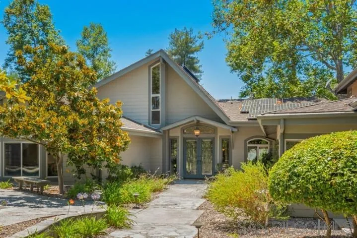 16163 Del Norte Poway, CA 92064 - Photo 18 of 22 a front view of a house with garden