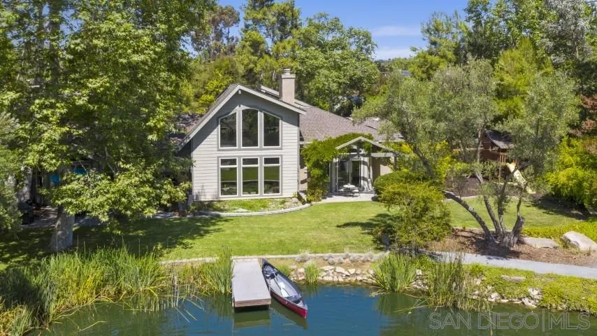 16163 Del Norte Poway, CA 92064 - Photo 22 of 22 a front view of a house with garden