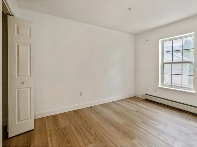 $355,000 | 301 Hildred Drive, Burlington, VT 05401