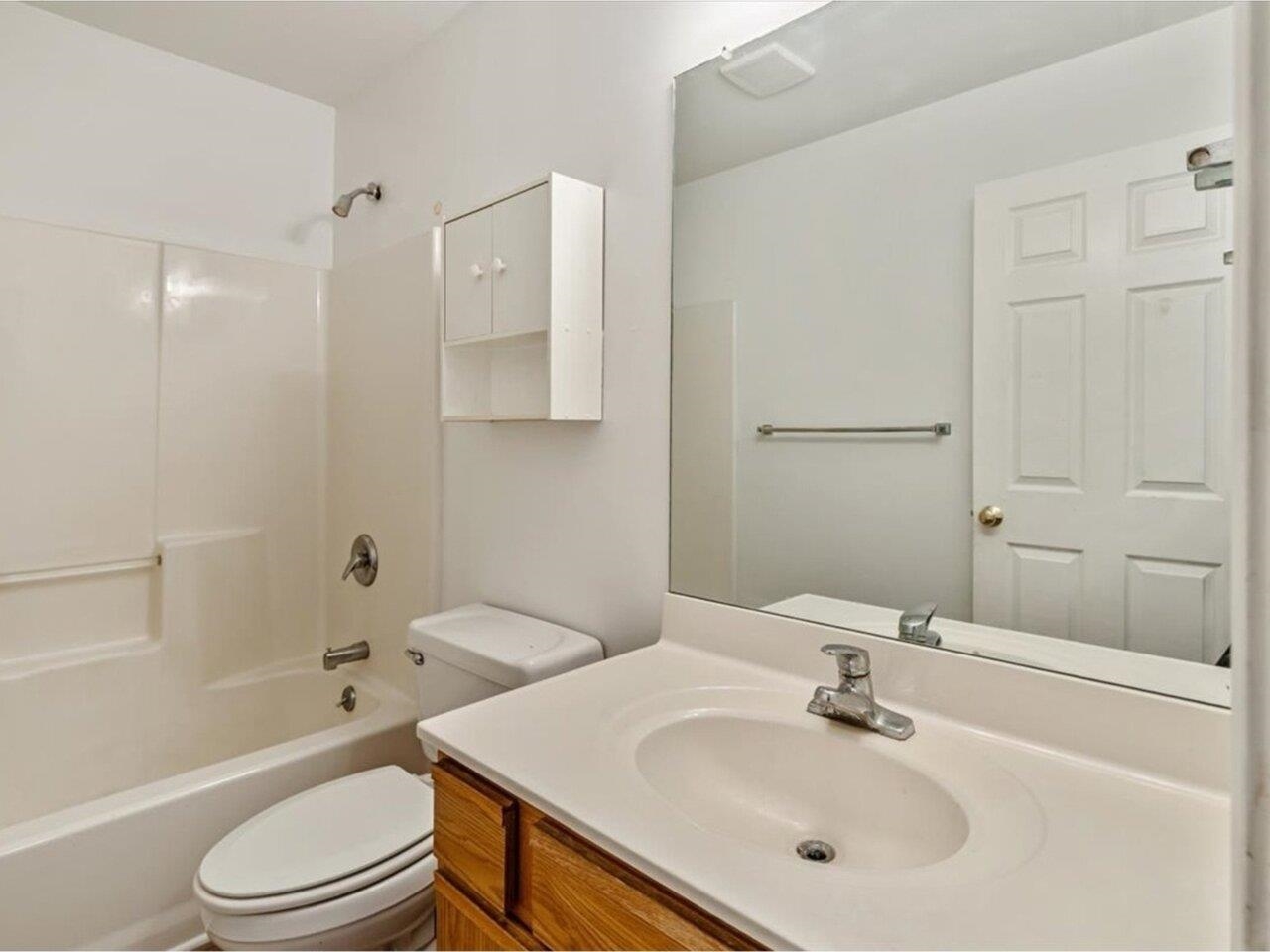 301 Hildred Drive Burlington, VT 05401 - Photo 22 of 26