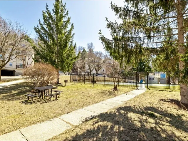 $355,000 | 301 Hildred Drive, Burlington, VT 05401