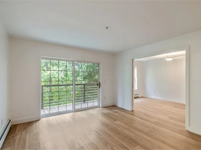 $355,000 | 301 Hildred Drive, Burlington, VT 05401