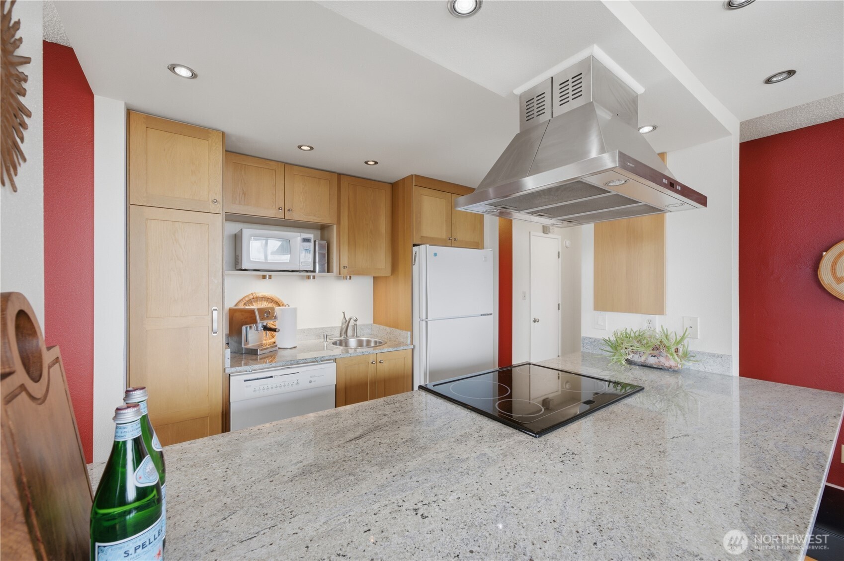 2100 3rd Avenue, Unit 2604 Seattle, WA 98121 - Photo 11 of 27