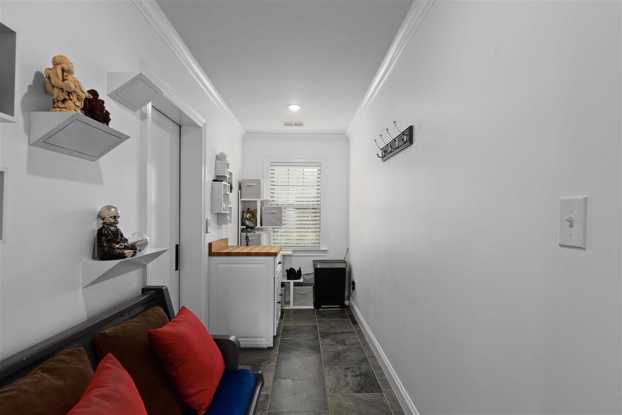 1911 Brierbrook Road Germantown, TN 38138 - Photo 19 of 26 Gallery Image 19