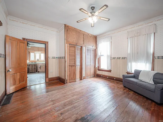 $239,900 | 226 Freeman Lane, New Harmony, IN 47631