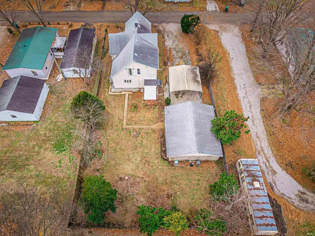 $239,900 | 226 Freeman Lane, New Harmony, IN 47631