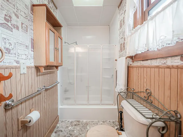 $239,900 | 226 Freeman Lane, New Harmony, IN 47631