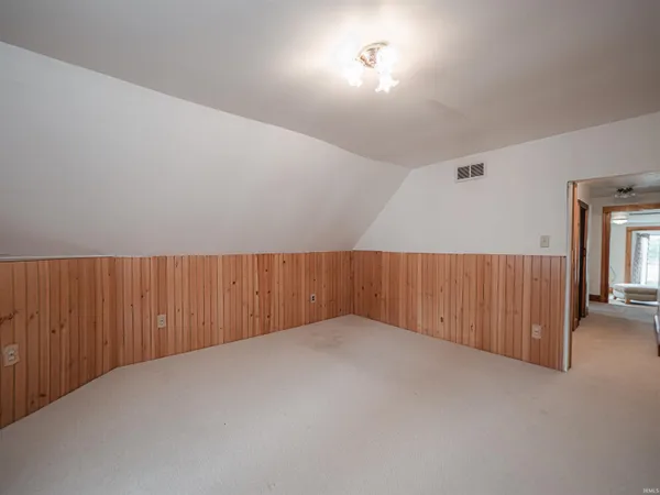 $199,900 | 226 Freeman Lane, New Harmony, IN 47631