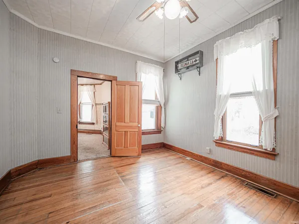 $199,900 | 226 Freeman Lane, New Harmony, IN 47631