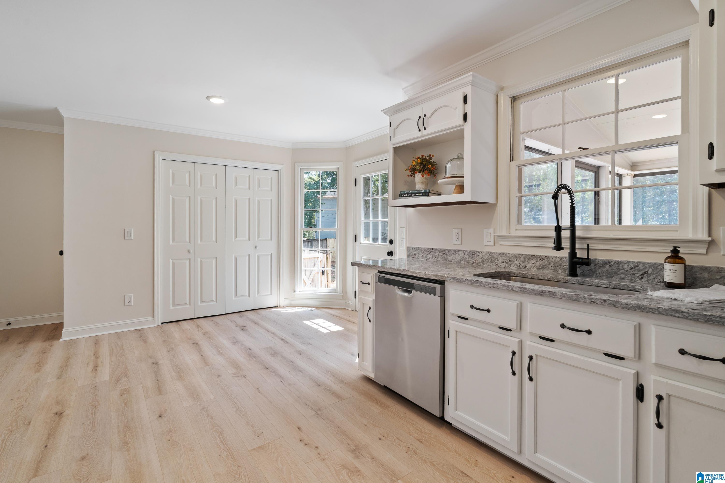 1121 Colonial Drive Alabaster, AL 35007 - Photo 21 of 56