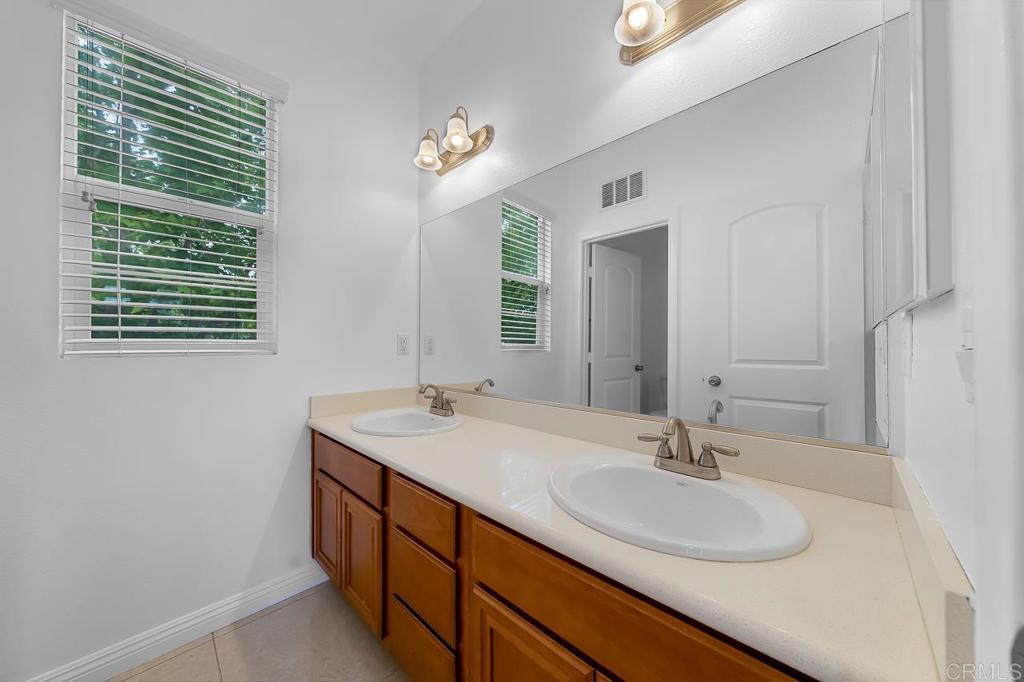 1217 Cathedral Oaks Road Chula Vista, CA 91913 - Photo 19 of 29