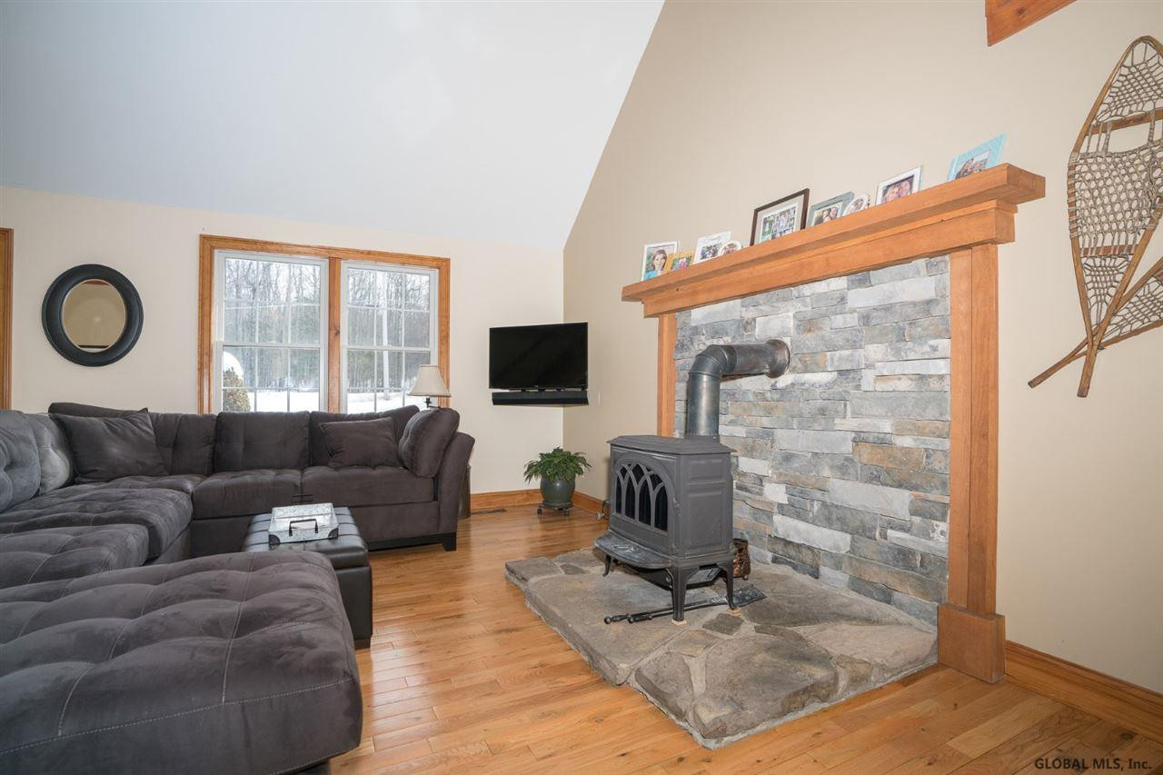 177 Reynolds Road Pattersonville, NY 12137 - Photo 7 of 25 Photo 7