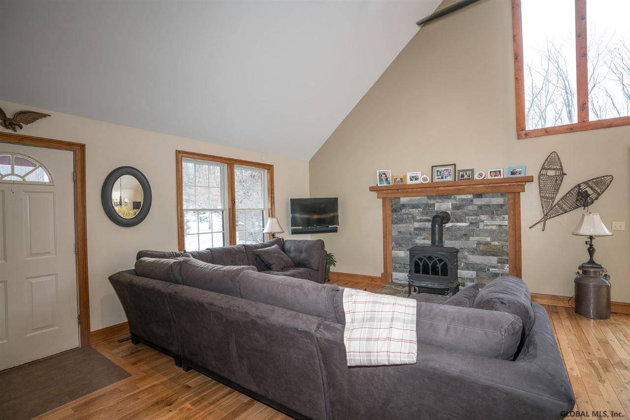 177 Reynolds Road Pattersonville, NY 12137 - Photo 8 of 25 Photo 8