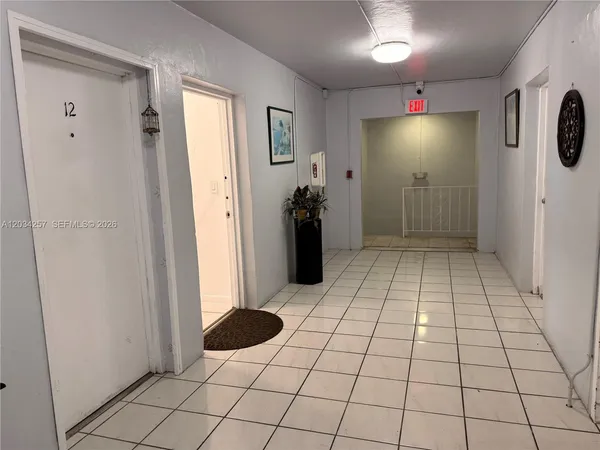 $2,250 | 1860 Southwest 22nd Street, Unit 11, Miami, FL 33145