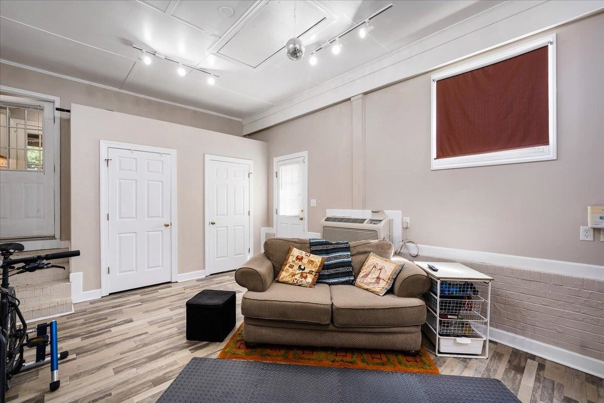 1313 Falls Church Road Raleigh, NC 27609 - Photo 27 of 40 Photo 27