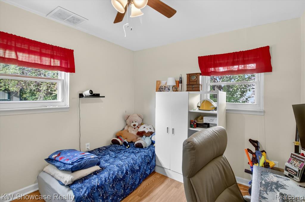 23637 Superior Road Taylor, MI 48180 - Photo 20 of 33
