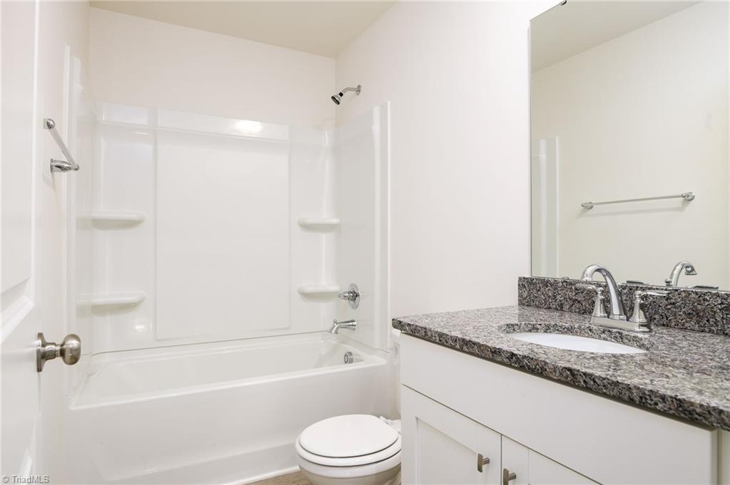 711 Fairview Street, Unit A High Point, NC 27260 - Photo 17 of 18 Bath