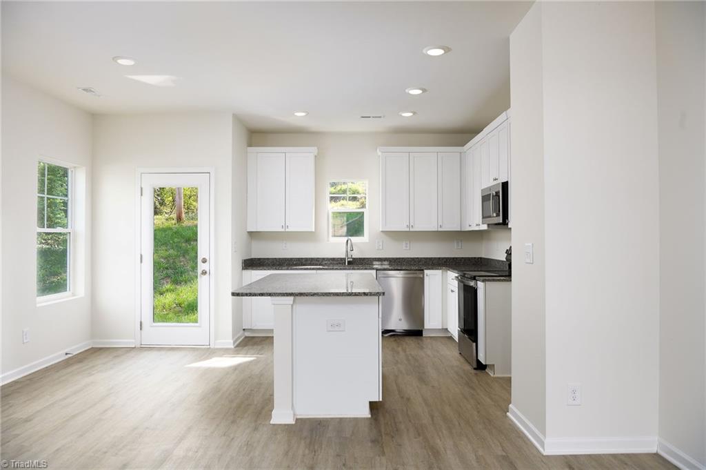711 Fairview Street, Unit A High Point, NC 27260 - Photo 3 of 18 Kitchen