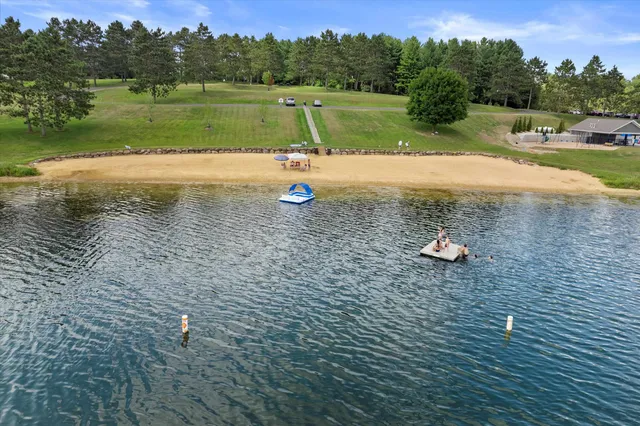 $14,989 | 1309 Bobsled, La Valle, WI 53941