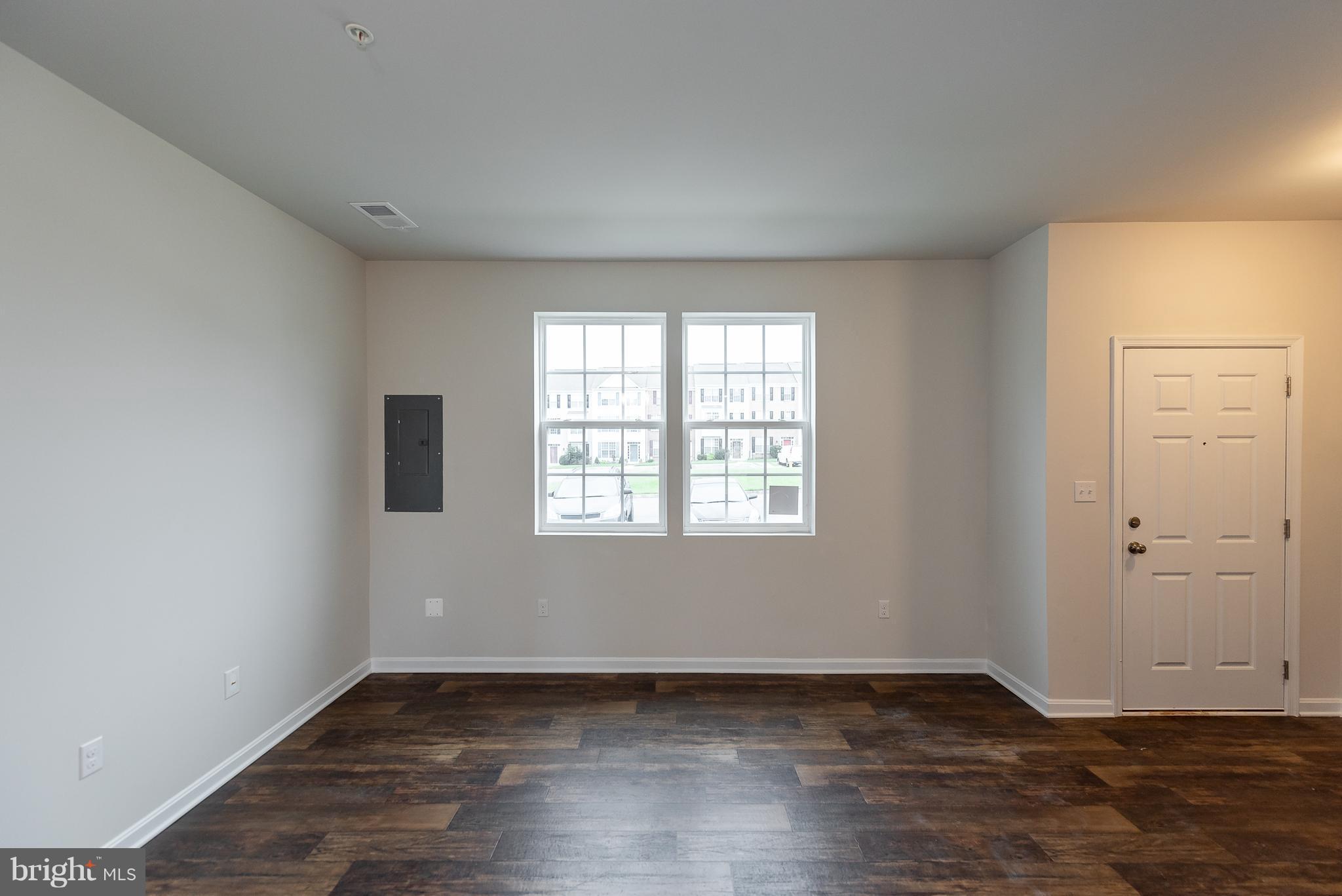 311 Turquoise Circle Edgewood, MD 21040 - Photo 11 of 30 Family Room