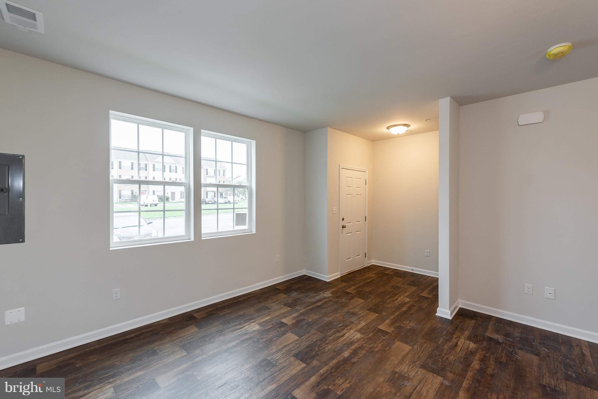311 Turquoise Circle Edgewood, MD 21040 - Photo 12 of 30 Family Room