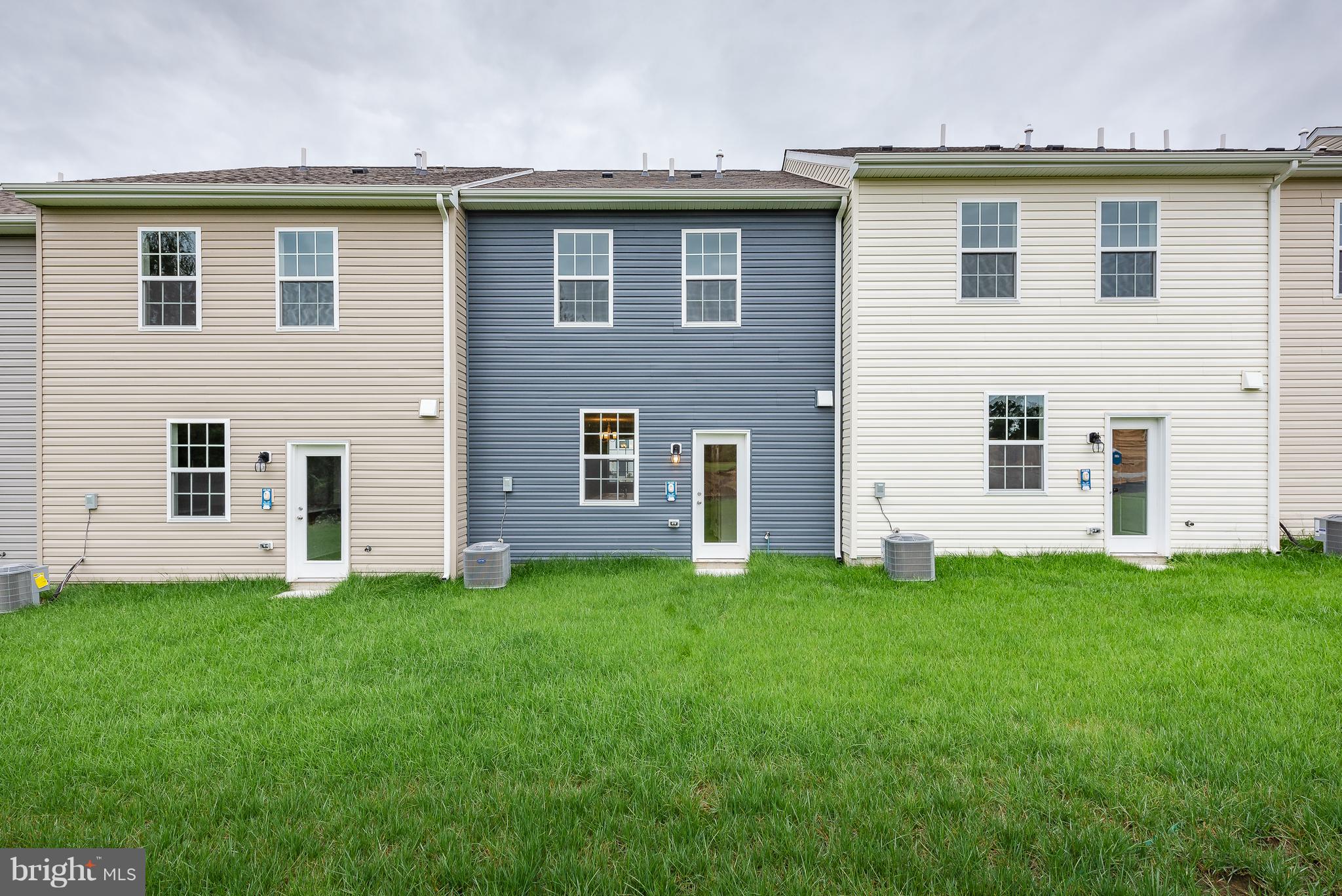 311 Turquoise Circle Edgewood, MD 21040 - Photo 29 of 30 Exterior (Rear)