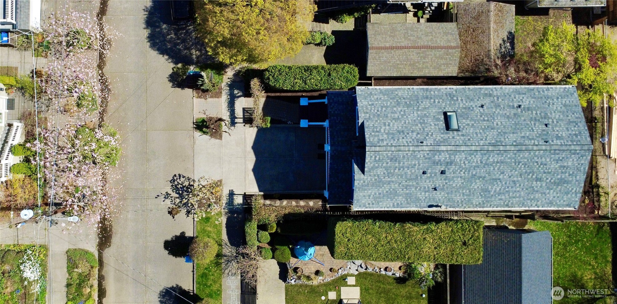 2313 North 39th Street Seattle, WA 98103 - Photo 32 of 34