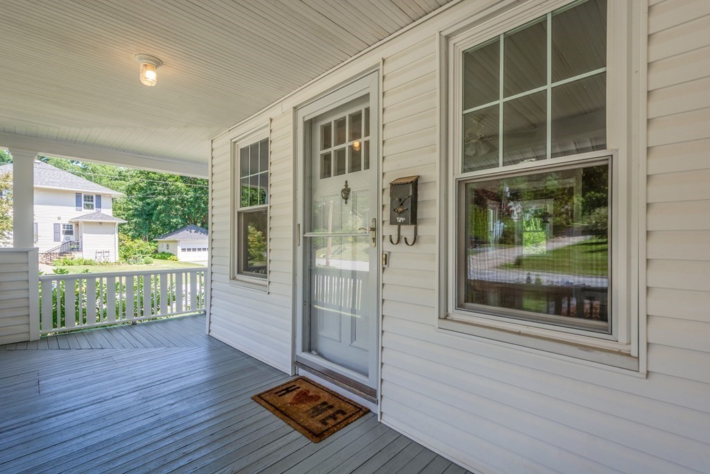 50 Stark Road Worcester, MA 01602 - Photo 4 of 41 Gallery Image 4