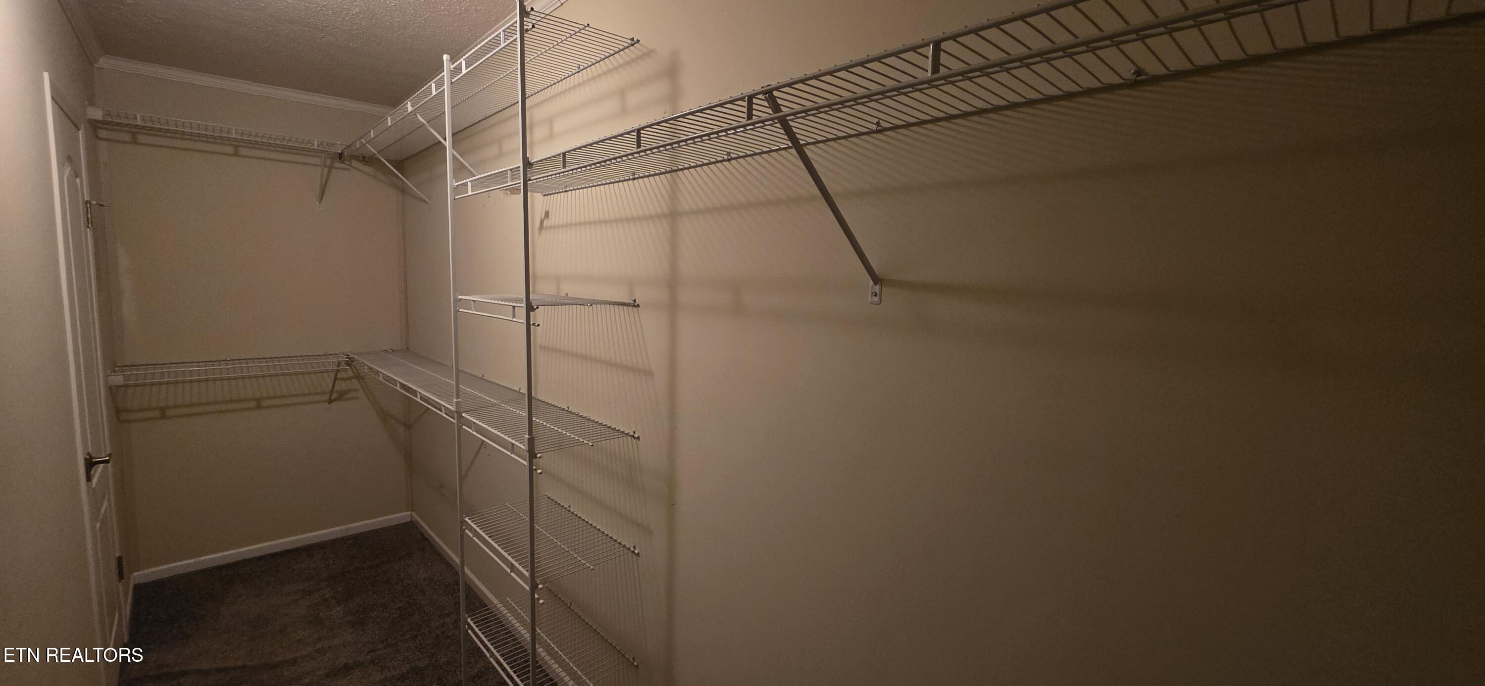 236 Loggers Lane Clinton, TN 37716 - Photo 32 of 47 1000005922