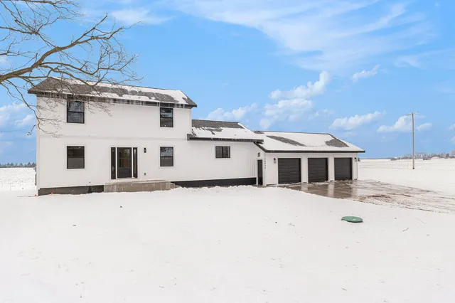 $399,900 | 16935 Juniper Drive, Conklin, MI 49403