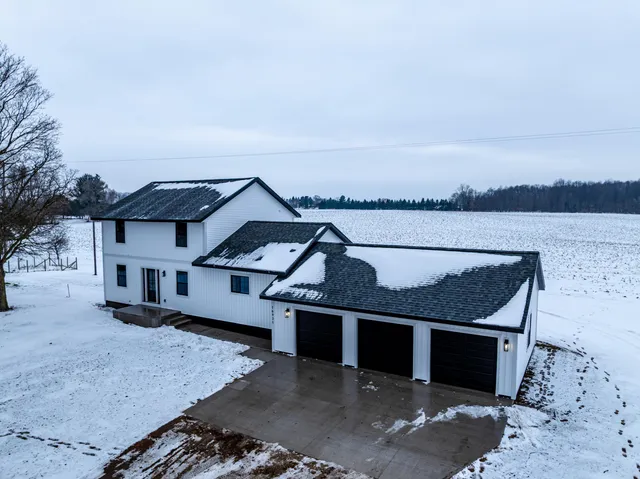 $399,900 | 16935 Juniper Drive, Conklin, MI 49403