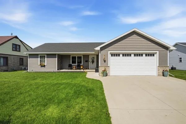 $359,900 | 312 North John Street, Kimberly, WI 54136